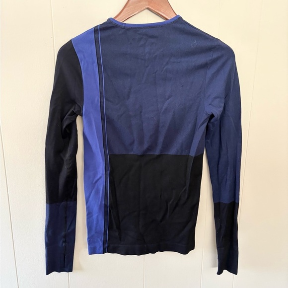 Derek Lam X Athleta blue long sleeve color blocked top size SM - Picture 2 of 4